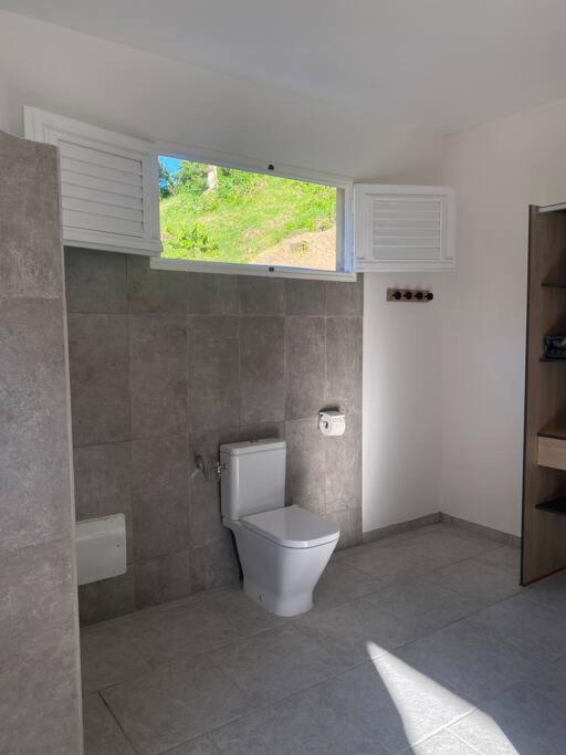 Spacieux Appartement A La Villa Montagne Le Carbet Eksteriør bilde